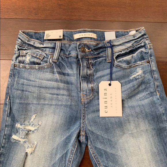 Josie Mid Rise Jeans - Picture 2 of 6